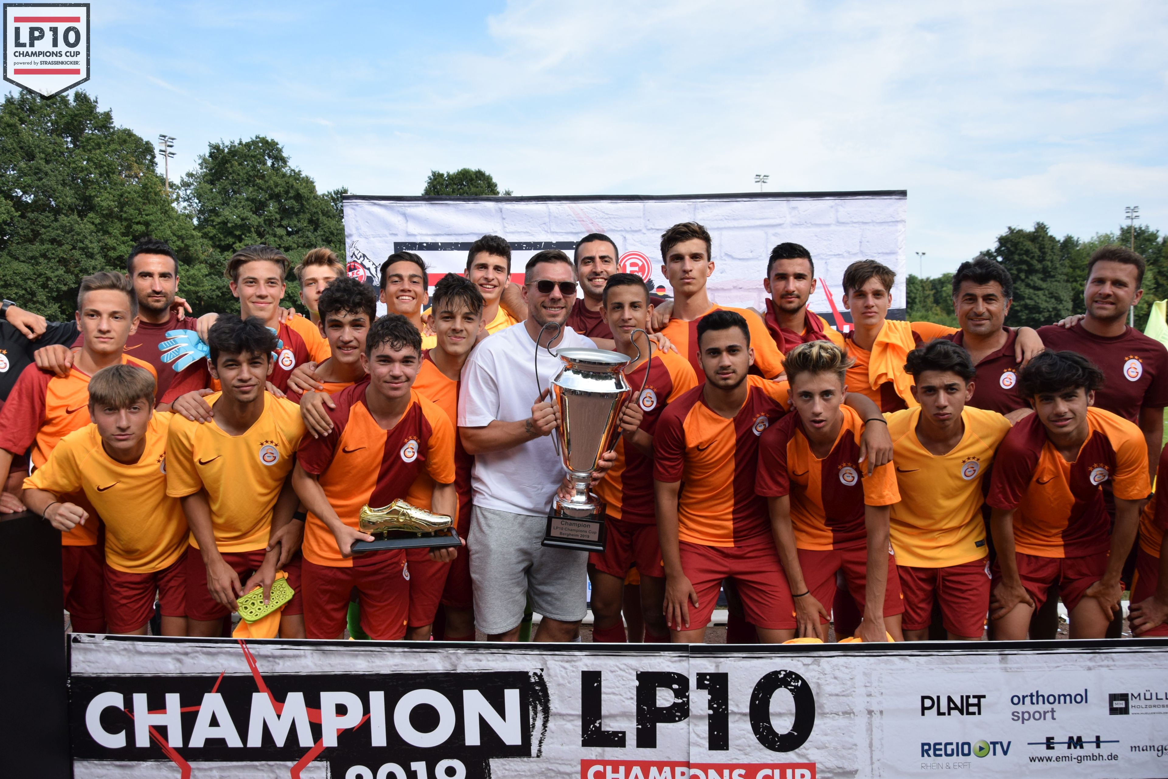 LP10CC19 - Champion Galatasaray.JPG